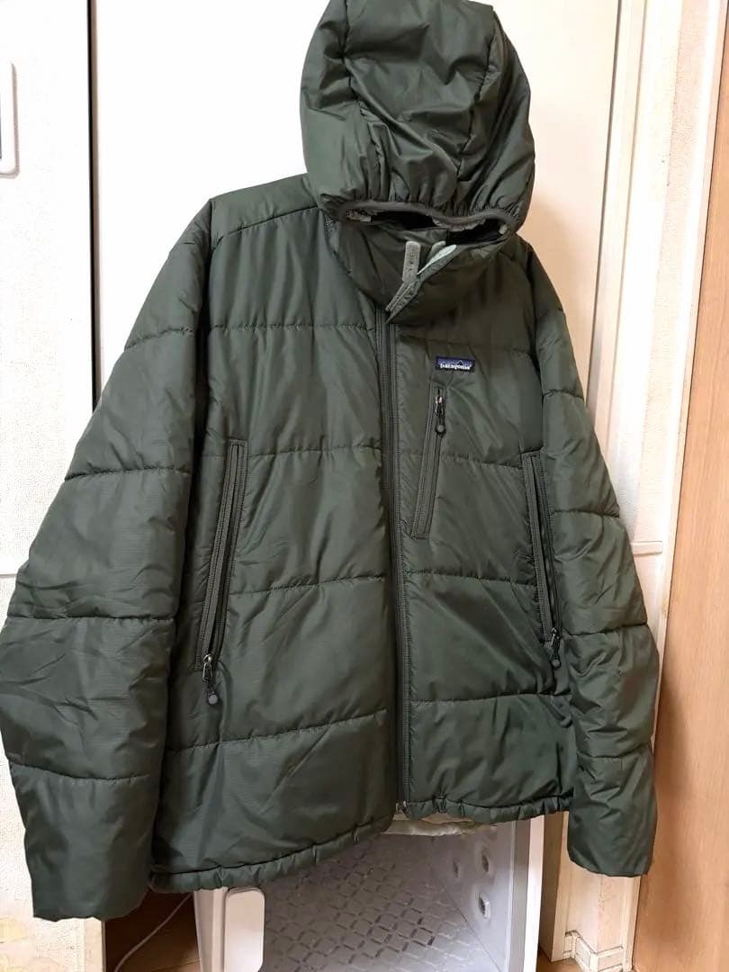 patagonia パタゴニア　パフジャケット　カーキ　MARS サイズXL