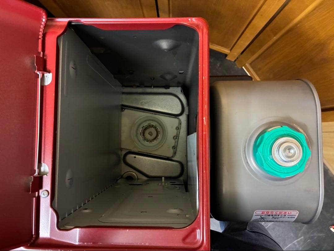 ダイニチ ブルーヒーター　FW-3715SDRE3 石油ファンヒーター レッド