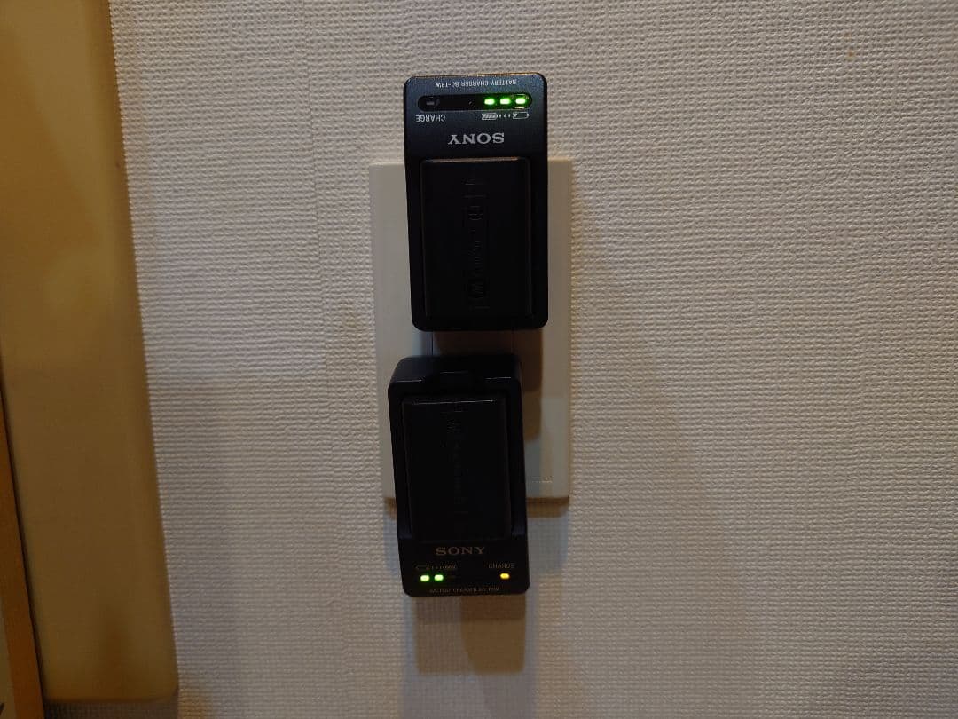 Sony α7 II 本体+縦位置グリップ+リモートコマンダー