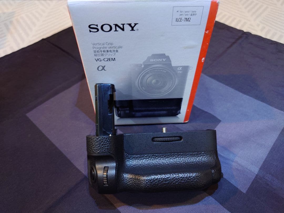 Sony α7 II 本体+縦位置グリップ+リモートコマンダー