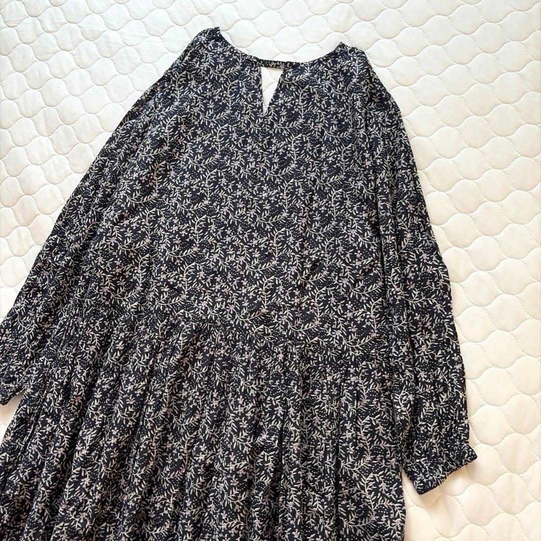 【24SS美品】BEARDSLEY プリントギャザーワンピース　ブラック