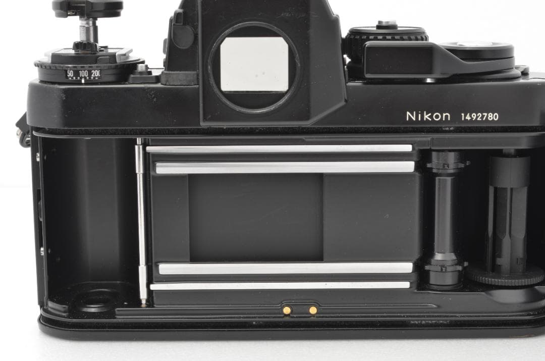 【美品】Nikon F3 HP 一眼レフカメラ 【完動品】ストラップ、キャップ付