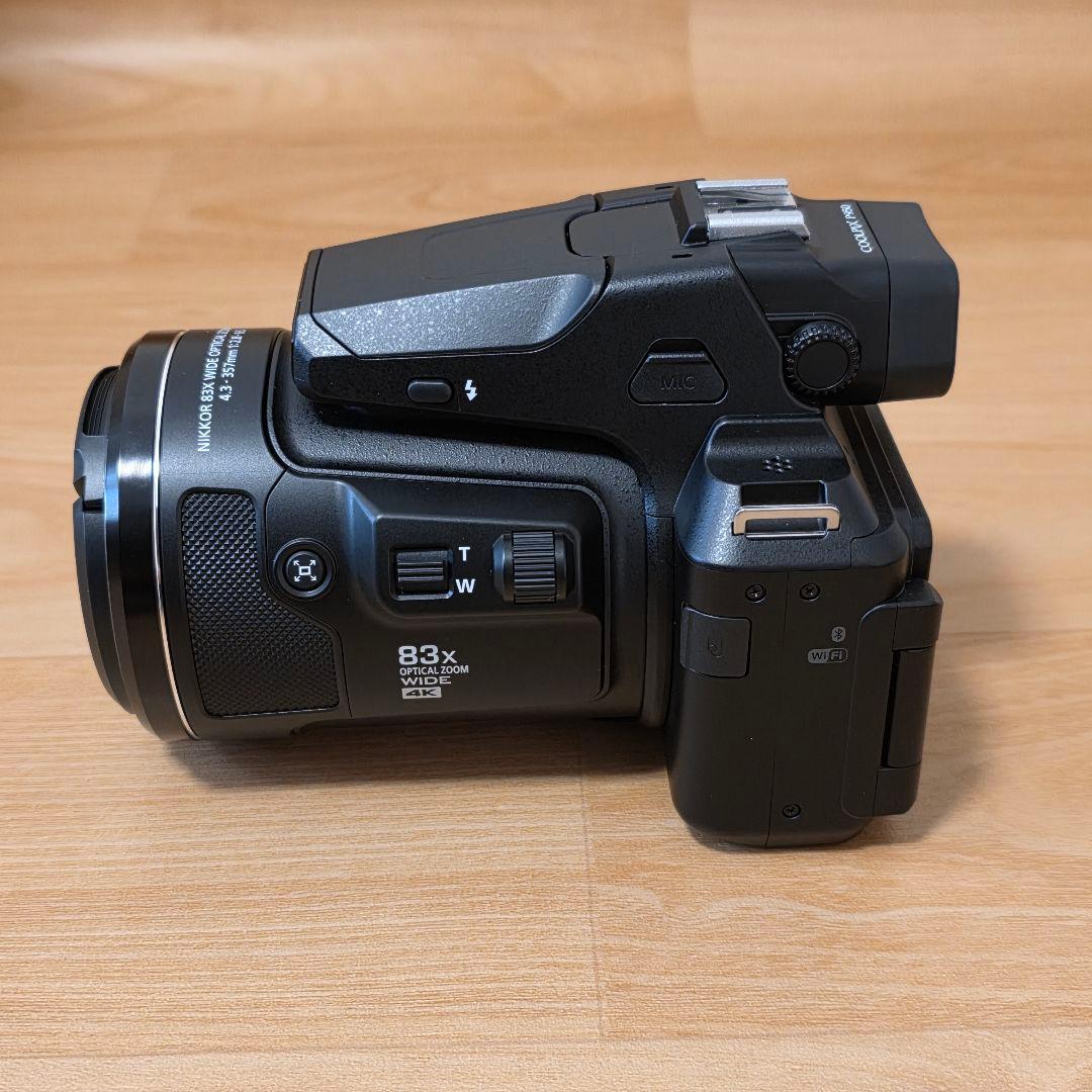 Nikon COOLPIX P950 純正セミソフトケース付き