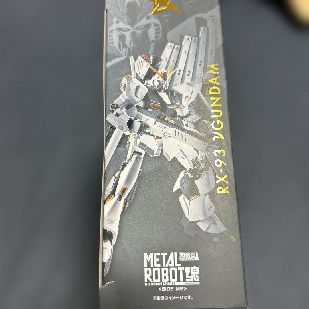 L ROBOT魂　RX-93 νガンダム