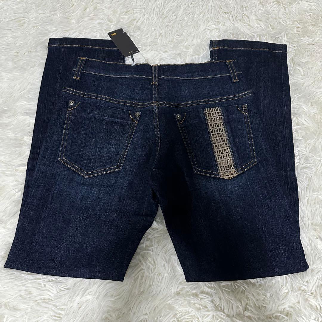 新品未使用 FENDI フェンディ ズッカ キッズ デニムパンツ 10A 150