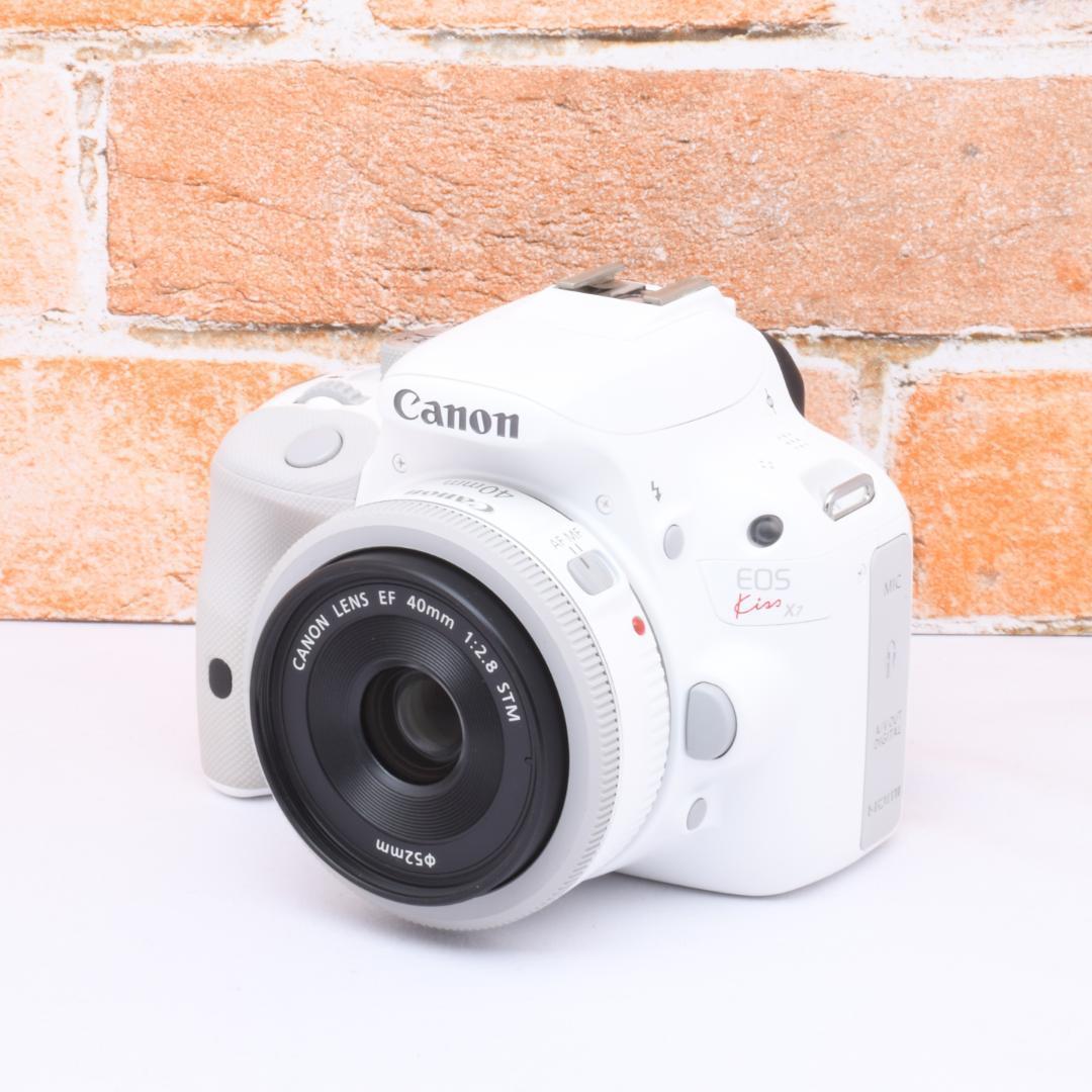 綺麗にボケる◎単焦点レンズ◎Canon Kiss X7◎ホワイトカラー