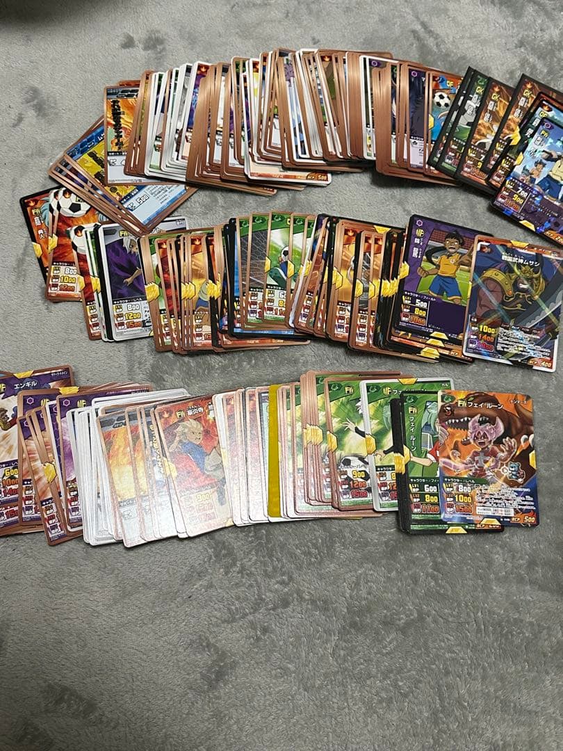 イナズマイレブン　カード　約600枚