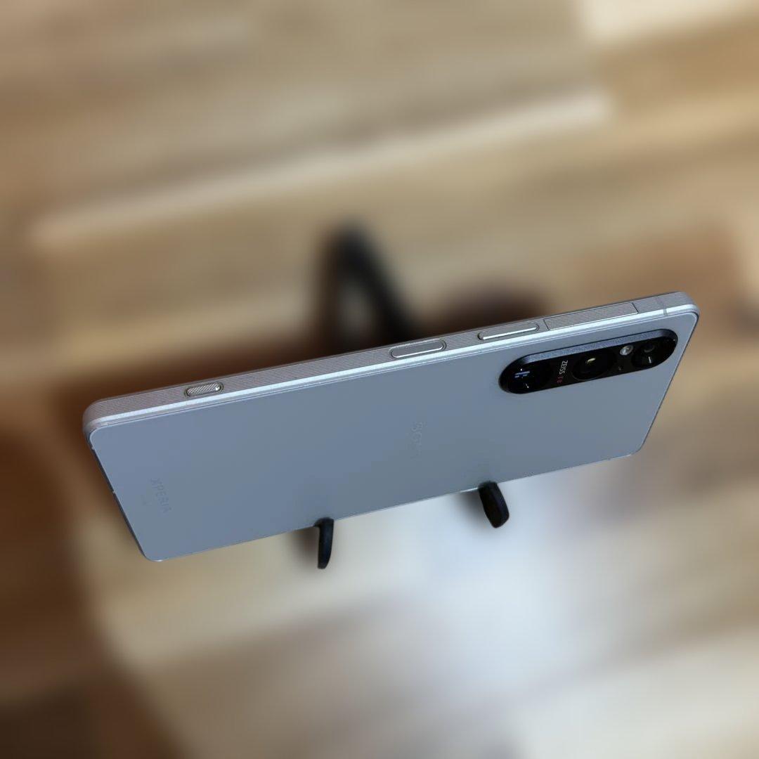 Z413 au SIMフリー　Xperia 1 V SOG10