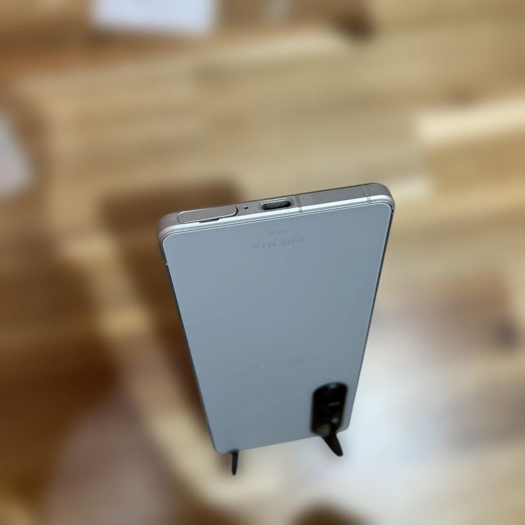 Z413 au SIMフリー　Xperia 1 V SOG10