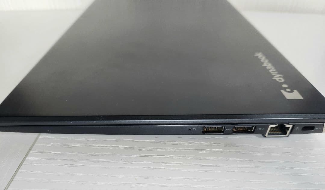 dynabook G83 第10世代Corei5 8GB 256GB IGZO