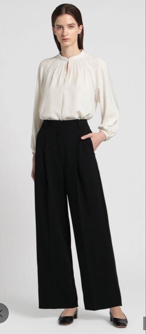 はるしゅん様今期theory luxeボリューム袖とろみブラウス白38