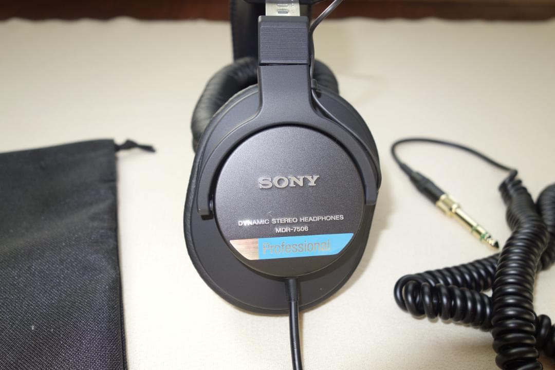 新品未使用★SONY MDR-7506★ モニターヘッドフォン｜