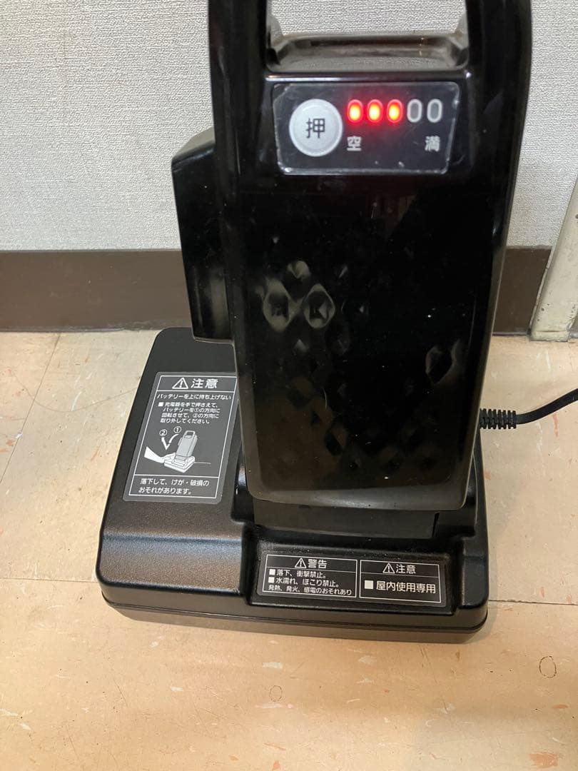 【中古】パナソニック NKJ069Z1 電動アシスト自転車 充電器