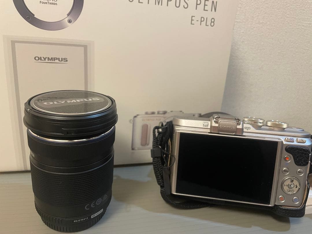 【美品】OLYMPUS PEN E-PL8 ダブルズームキット