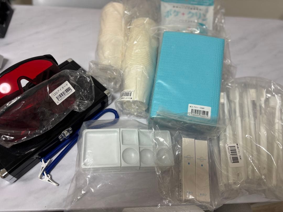 シャリオン　最新セルフホワイトニング機器！付属品多数