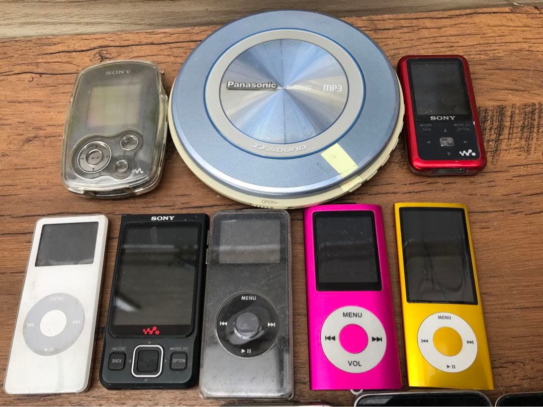 iPod nano などまとめて13個ジャンク品(F100)