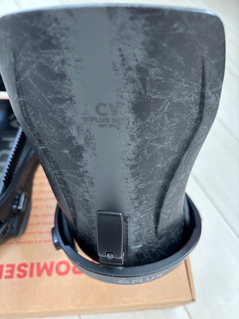 FLUX CV ビンディング ブラック　サイズL