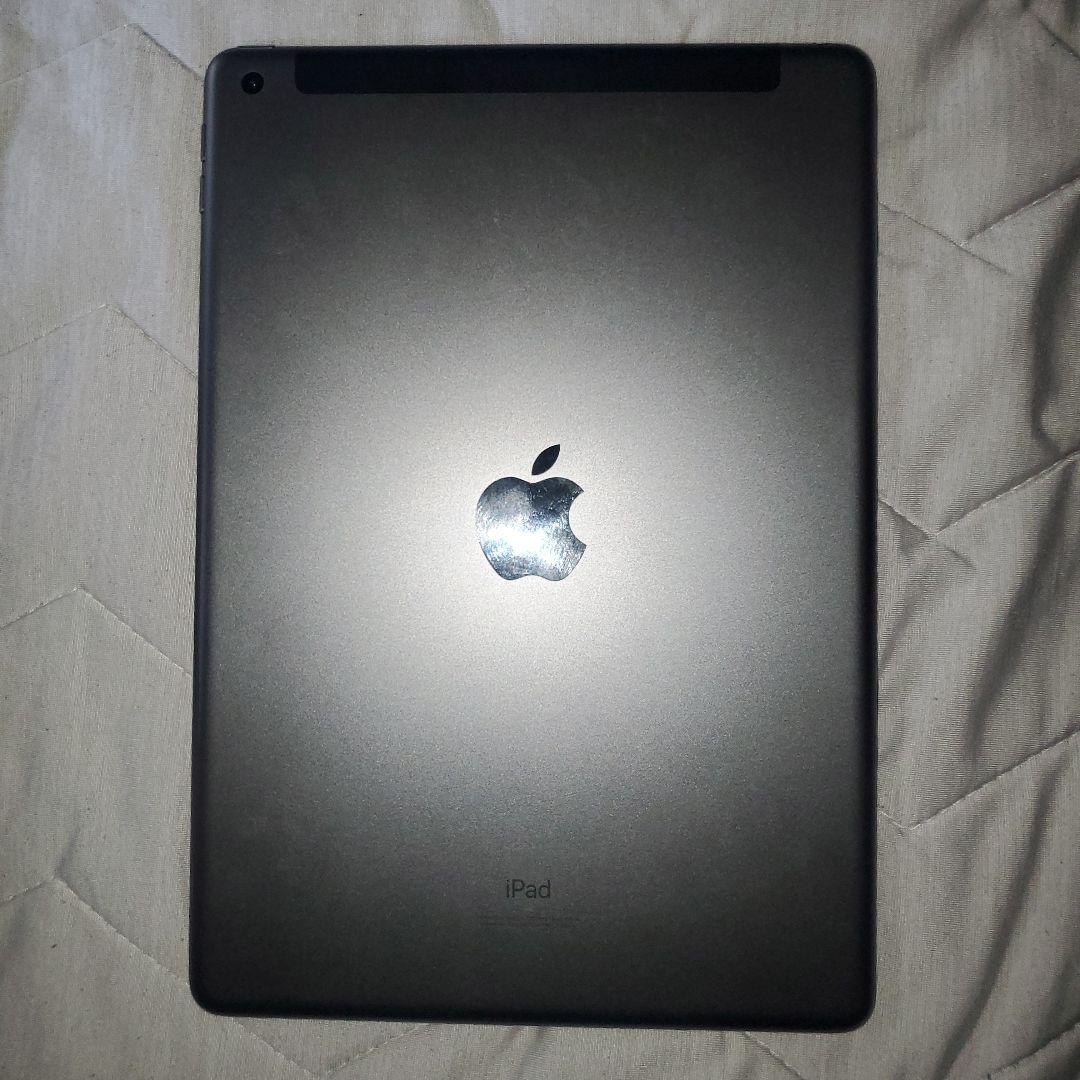 iPad 第9世代 64GB simフリー(バッテリー100%)