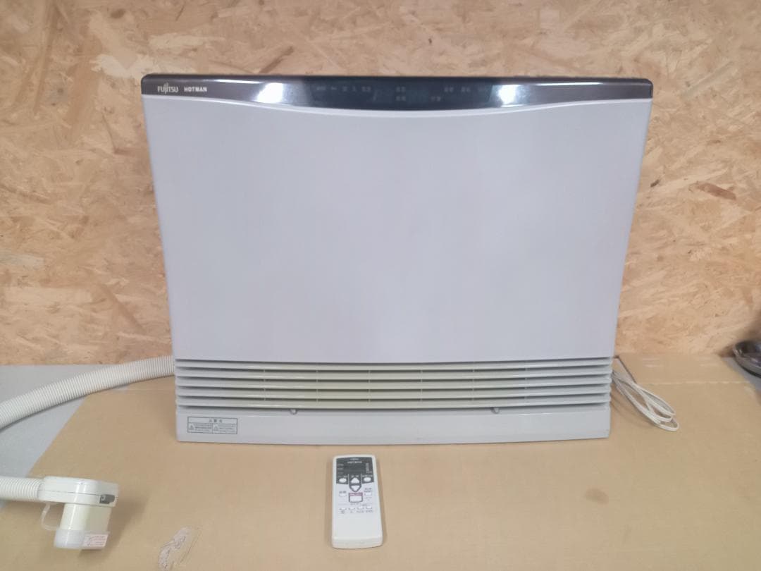FUJITSU　温水ルームヒーター ファンコンペクタ　KH-60HAA-S