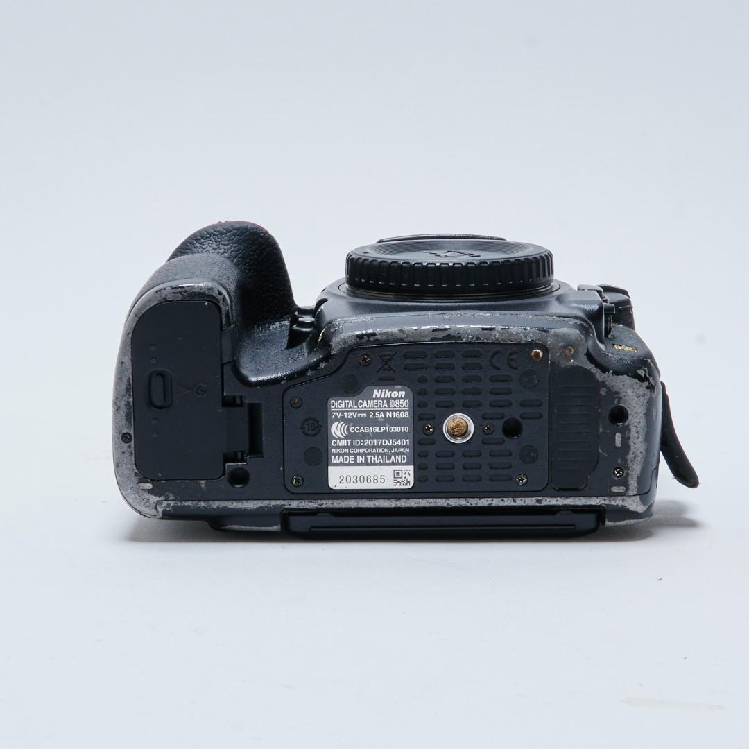 Nikon D850 デジタル一眼レフカメラ バッテリー1個付