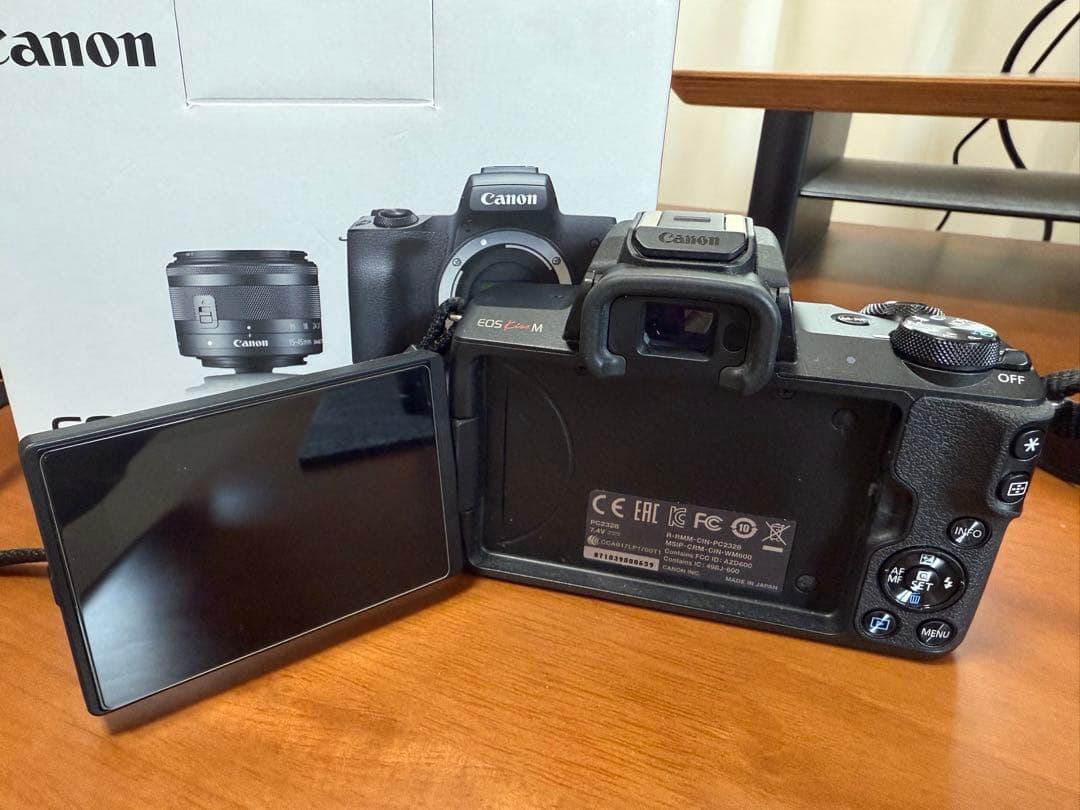 デジタルカメラ eos kiss M