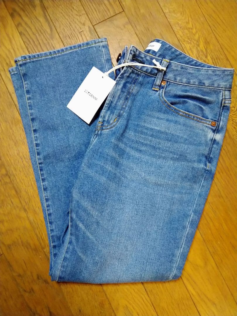 23区DENIME ボーイフィット型デニムパンツ　オンワード樫山