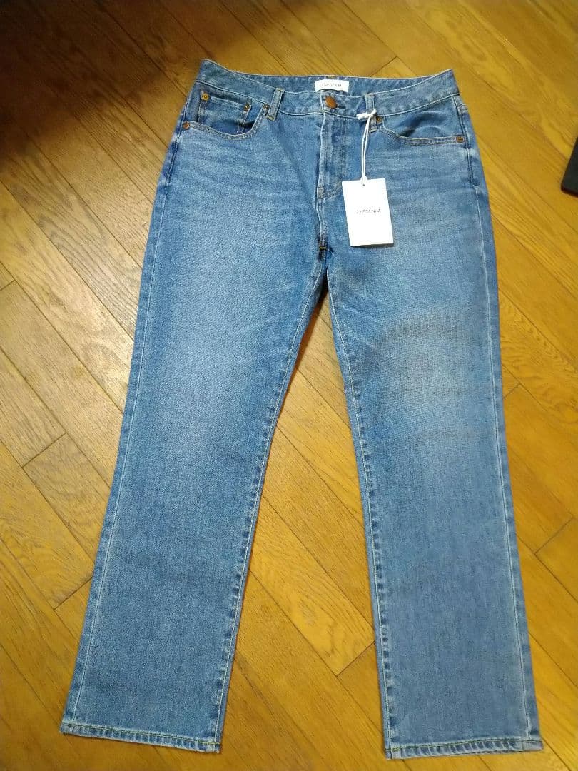 23区DENIME ボーイフィット型デニムパンツ　オンワード樫山