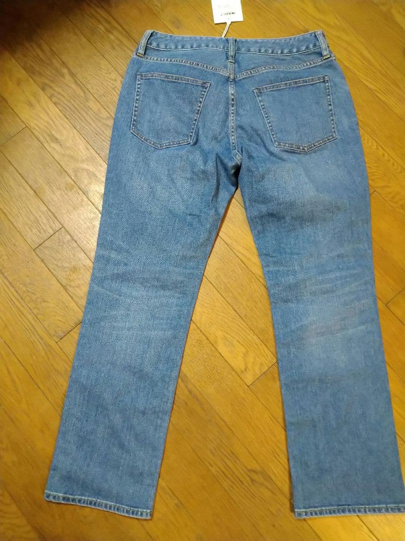 23区DENIME ボーイフィット型デニムパンツ　オンワード樫山