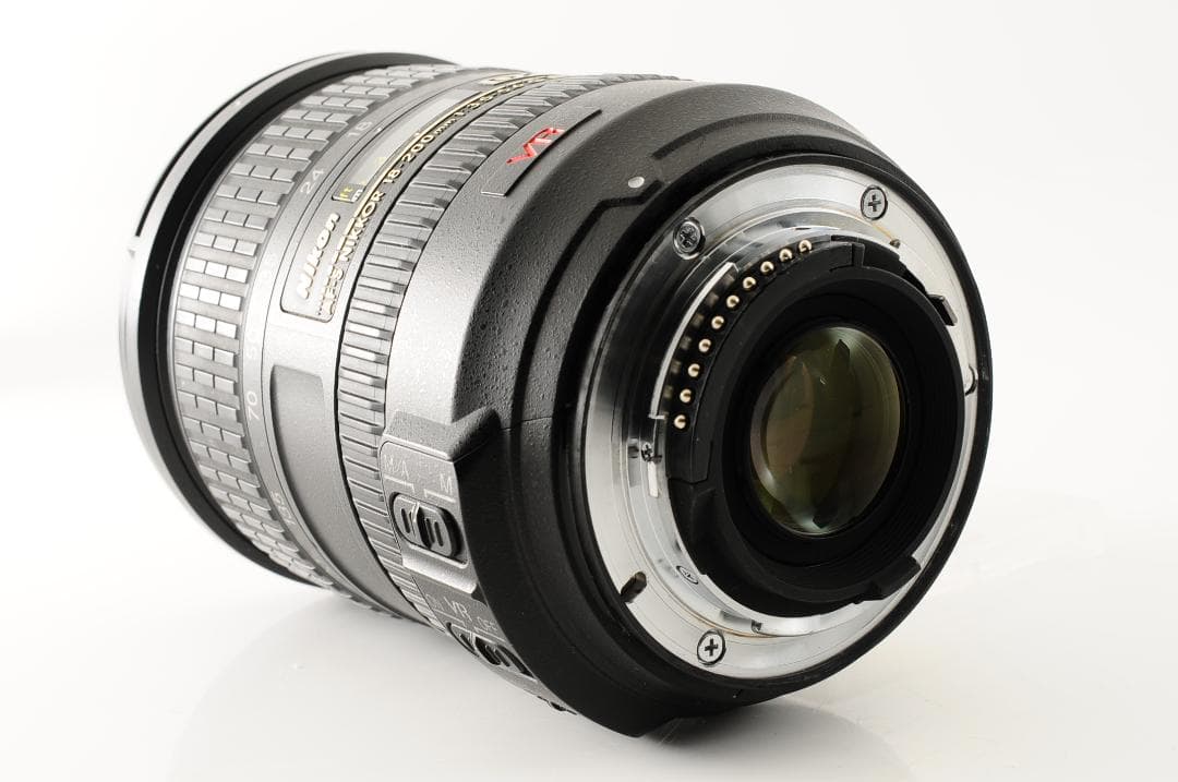 ニコンDX AF-S NIKKOR 18-200mm F3.5-5.6ED VR