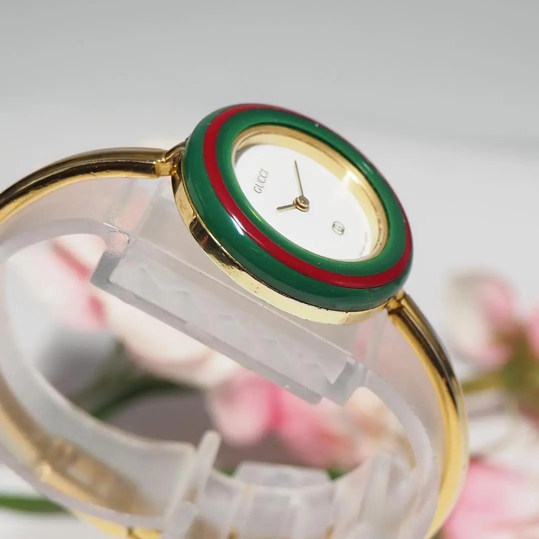 美品 グッチ GUCCI チェンジベゼル バングルウォッチ 腕時計 F601