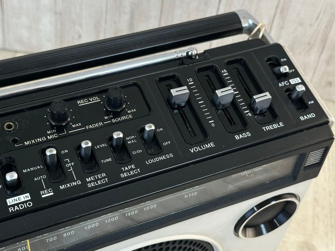 【動作品】希少レアカラー白SONY ラジカセ CF-1980 昭和レトロラジオ