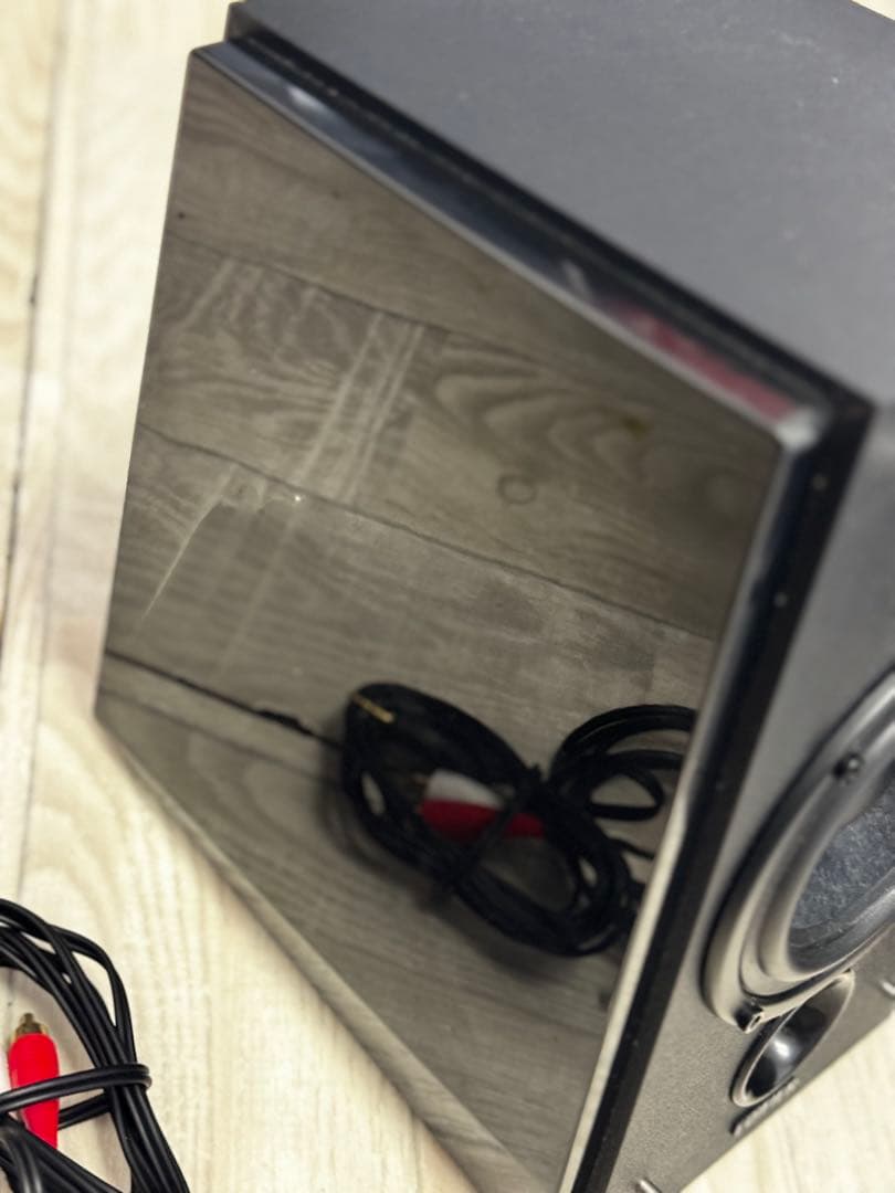 スピーカー・ウーファー Edifier R185DB