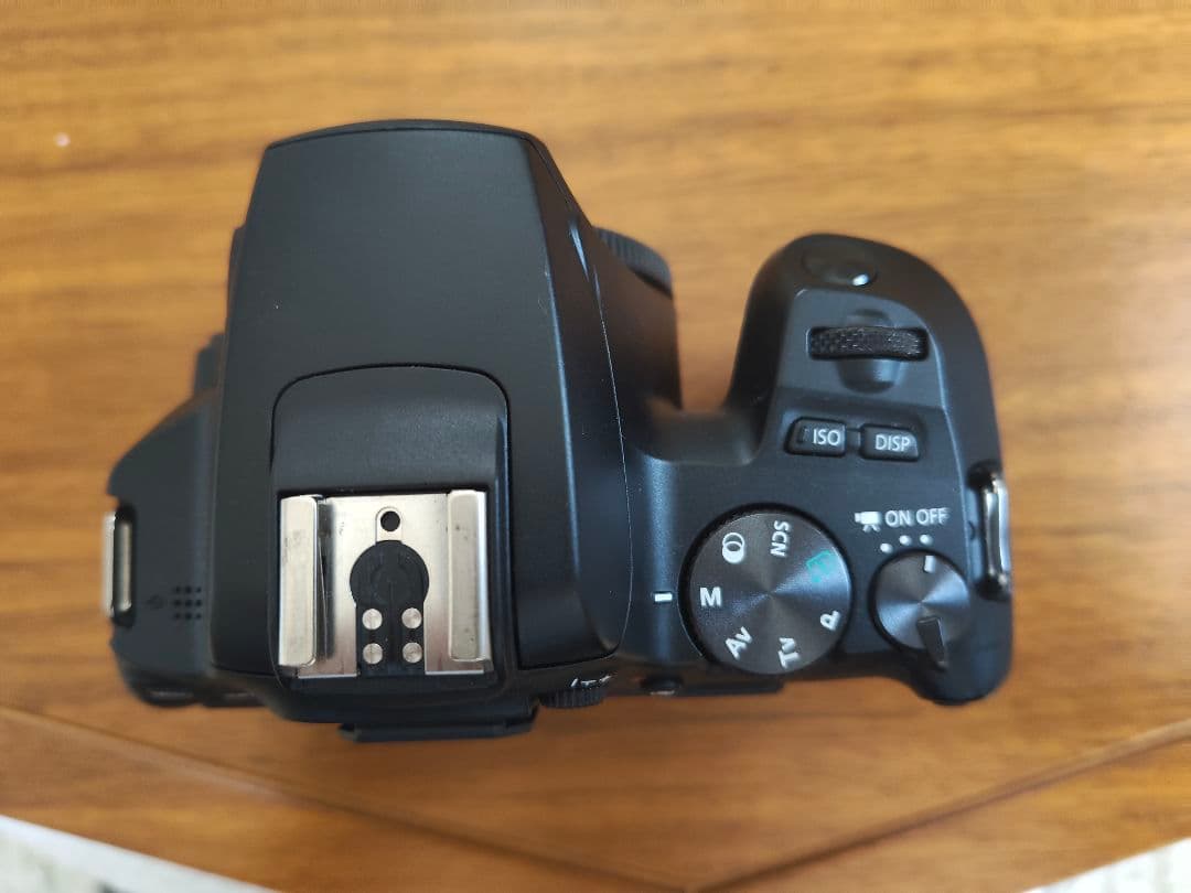 【ジャンク】Canon EOS Kiss X10 デジタル一眼レフカメラ