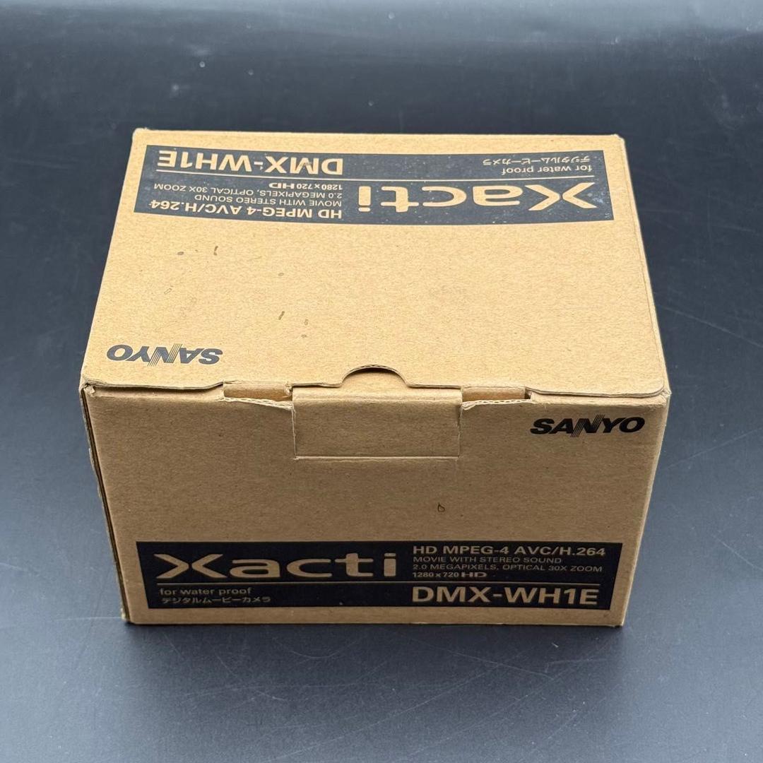 Sanyo Xacti DMX-WH1E ブルー　箱付き