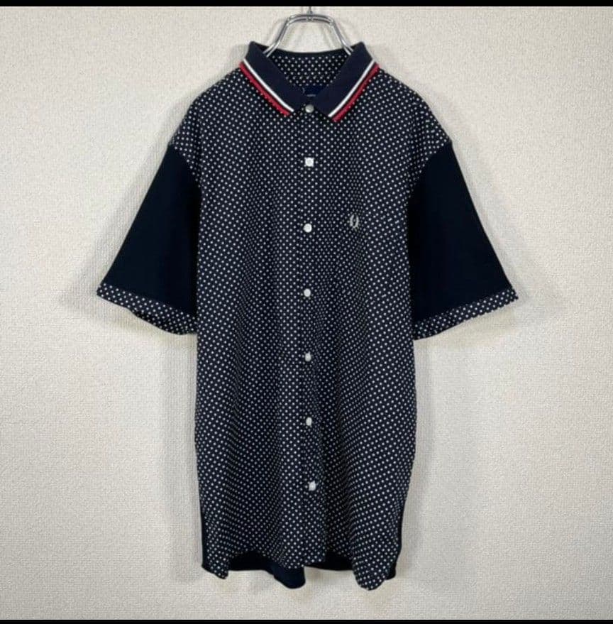 美品 フレッドペリー/FRED PERRY 半袖シャツ ドット ロゴ 刺繍 XL