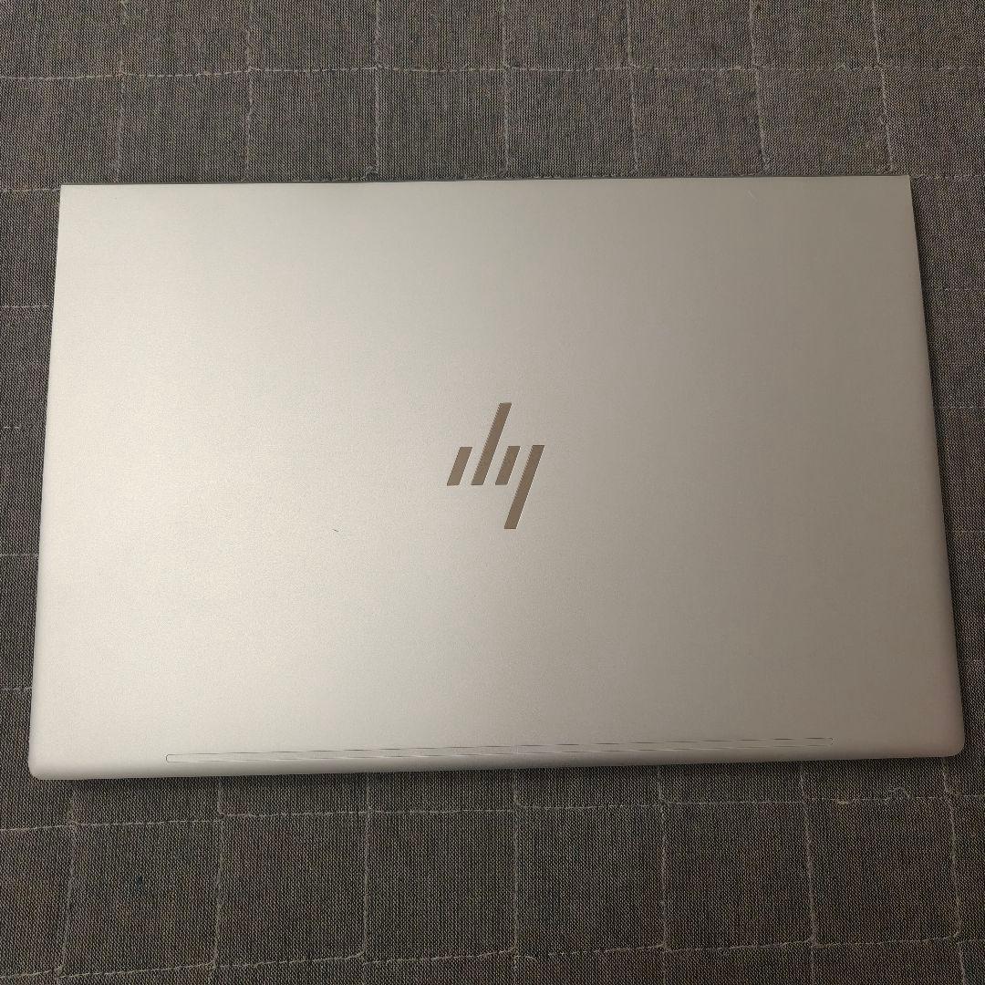 2023年7月 日本製 美品 HP 爆速 13世代i7 32GB 新品512GB