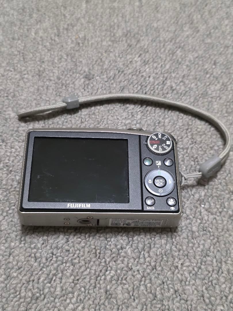 FUJIFILM 【FINEPIX F50fd】12.0メガピクセル コンデジ