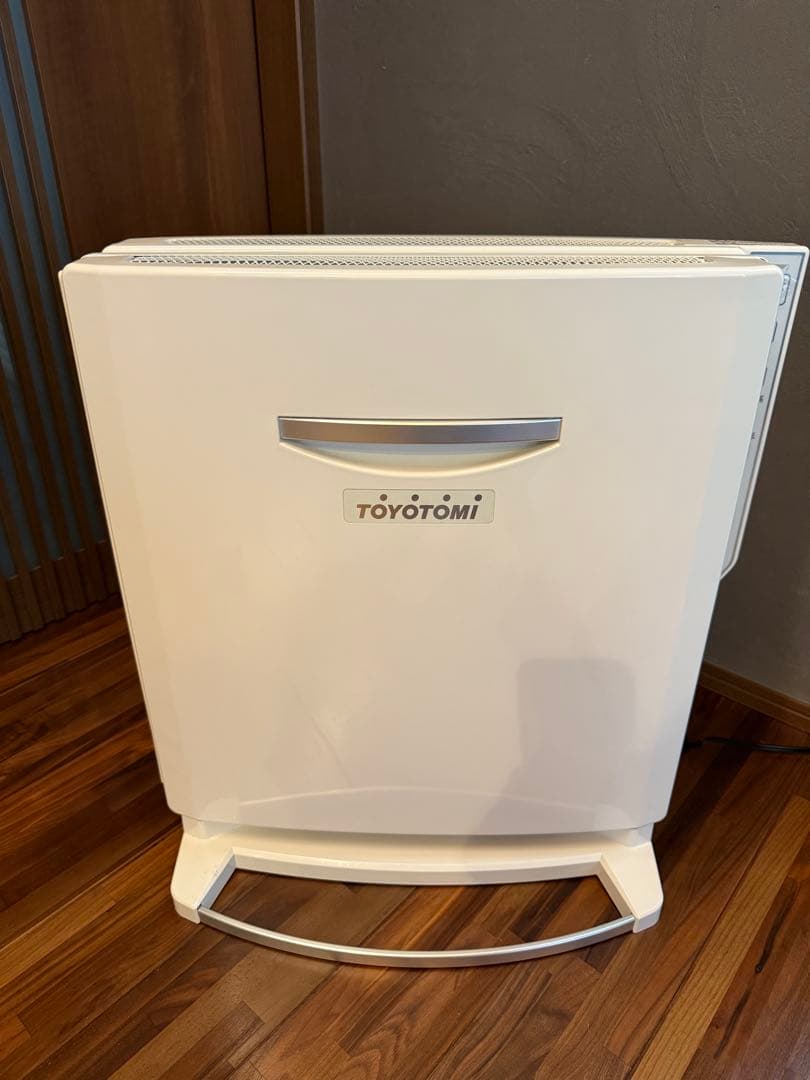 TOYOTOMI トヨトミ 電気ヒーター エコモード搭載