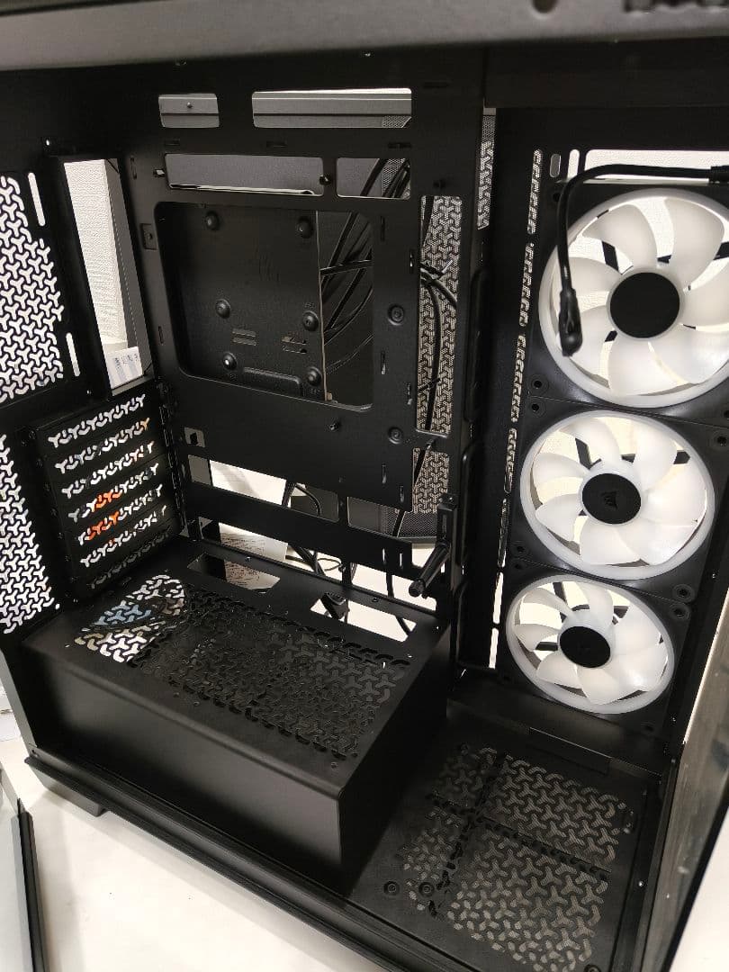 PCケース(自作PC用) Corsair 3500x LX-R