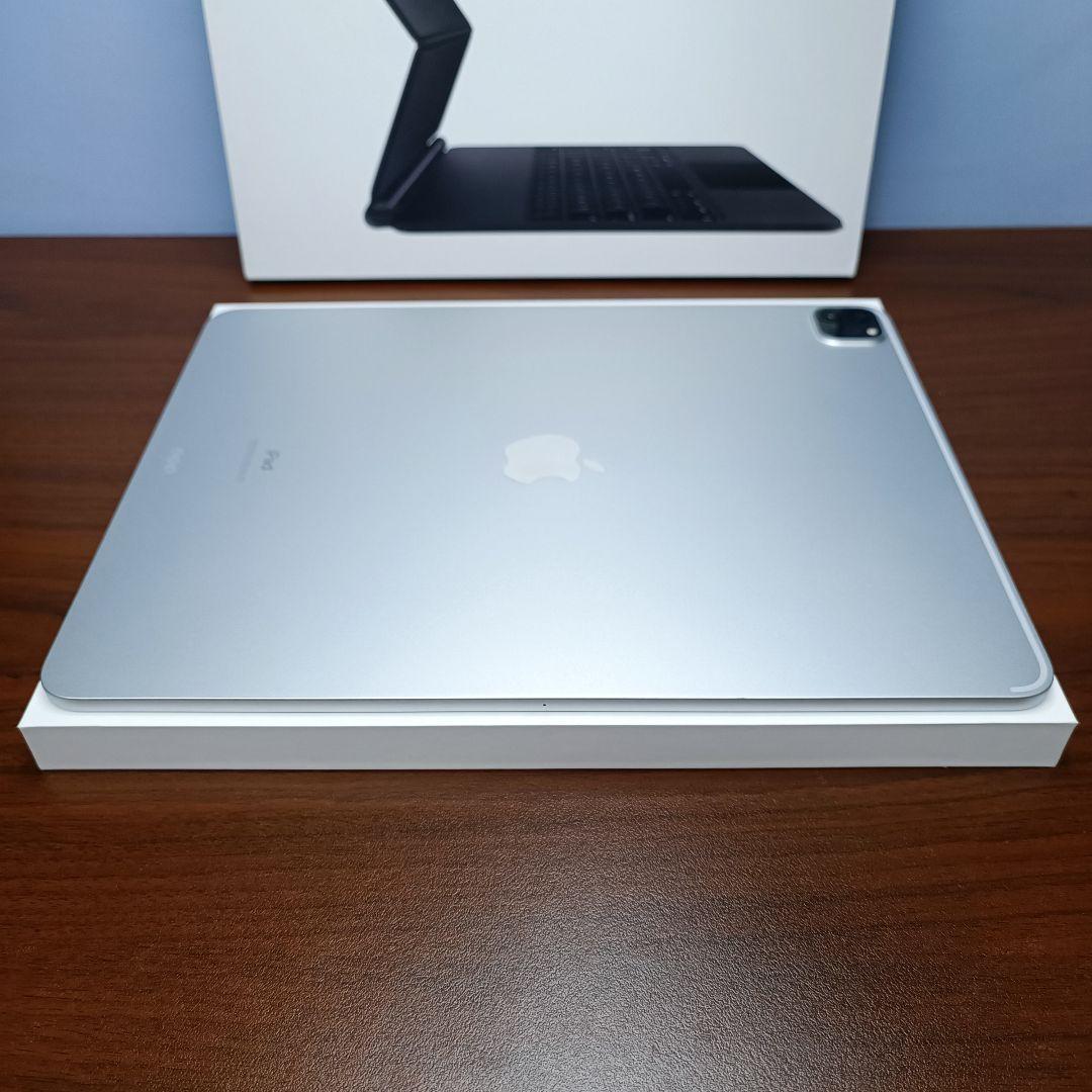 (美品) iPad Pro 12.9 第4世代 128GB、Keyboard