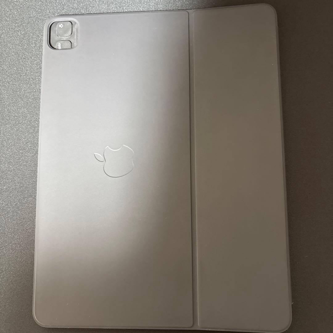 ほぼ未使用 iPad Pro 12.9 第6世代 M2 128GB おまけ付き