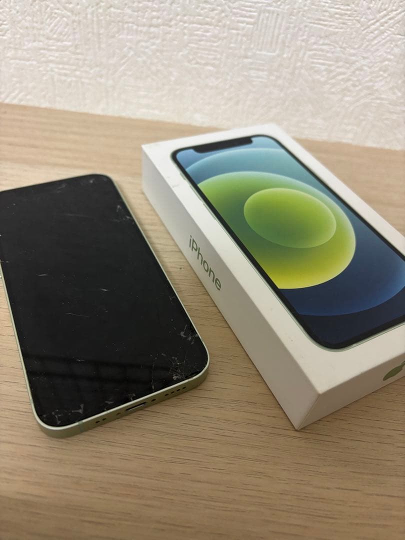 iPhone12mini 画面割れ