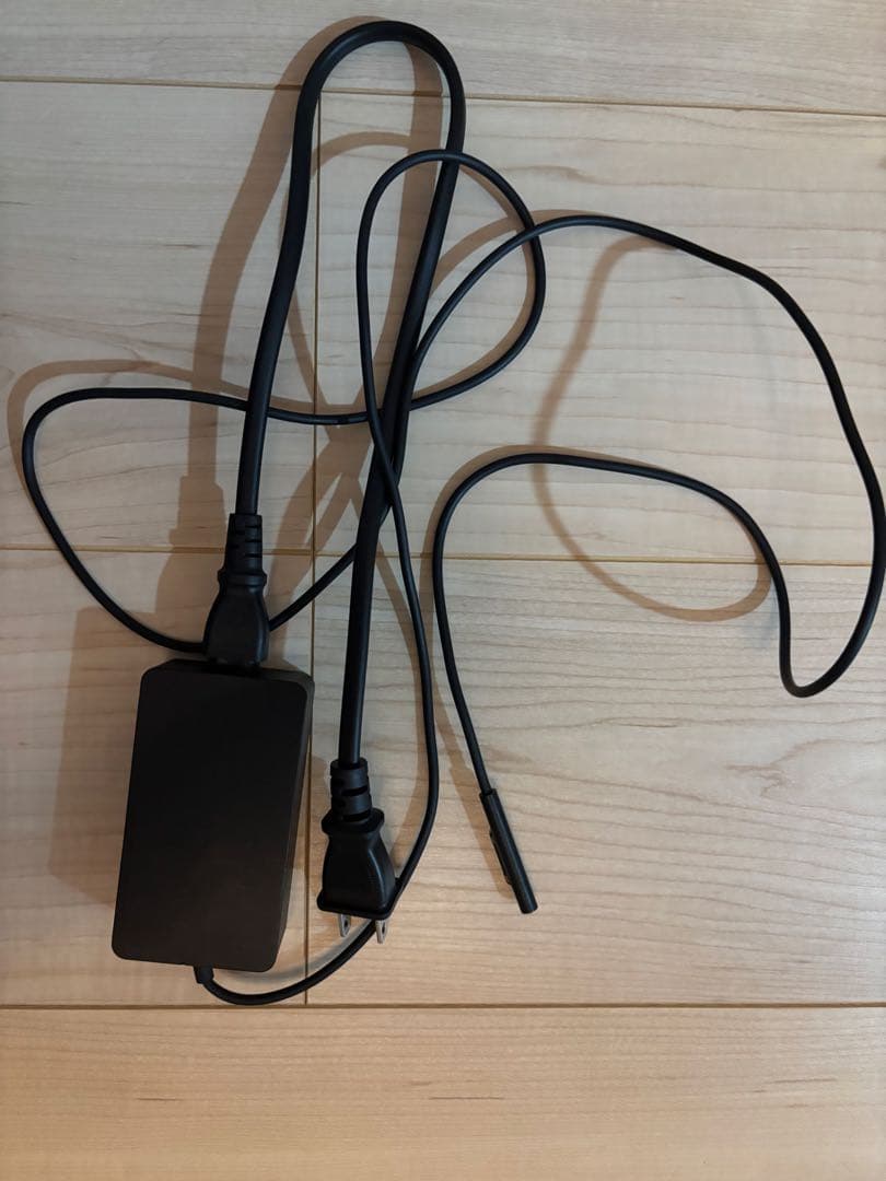 Surface Go 2 /Office付き / タイプカバー＆アダプター付き