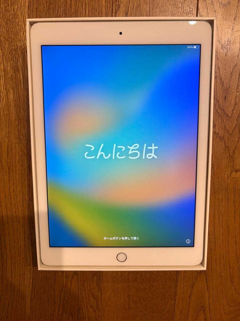 Apple iPad Pro 9.7インチゴールド本体