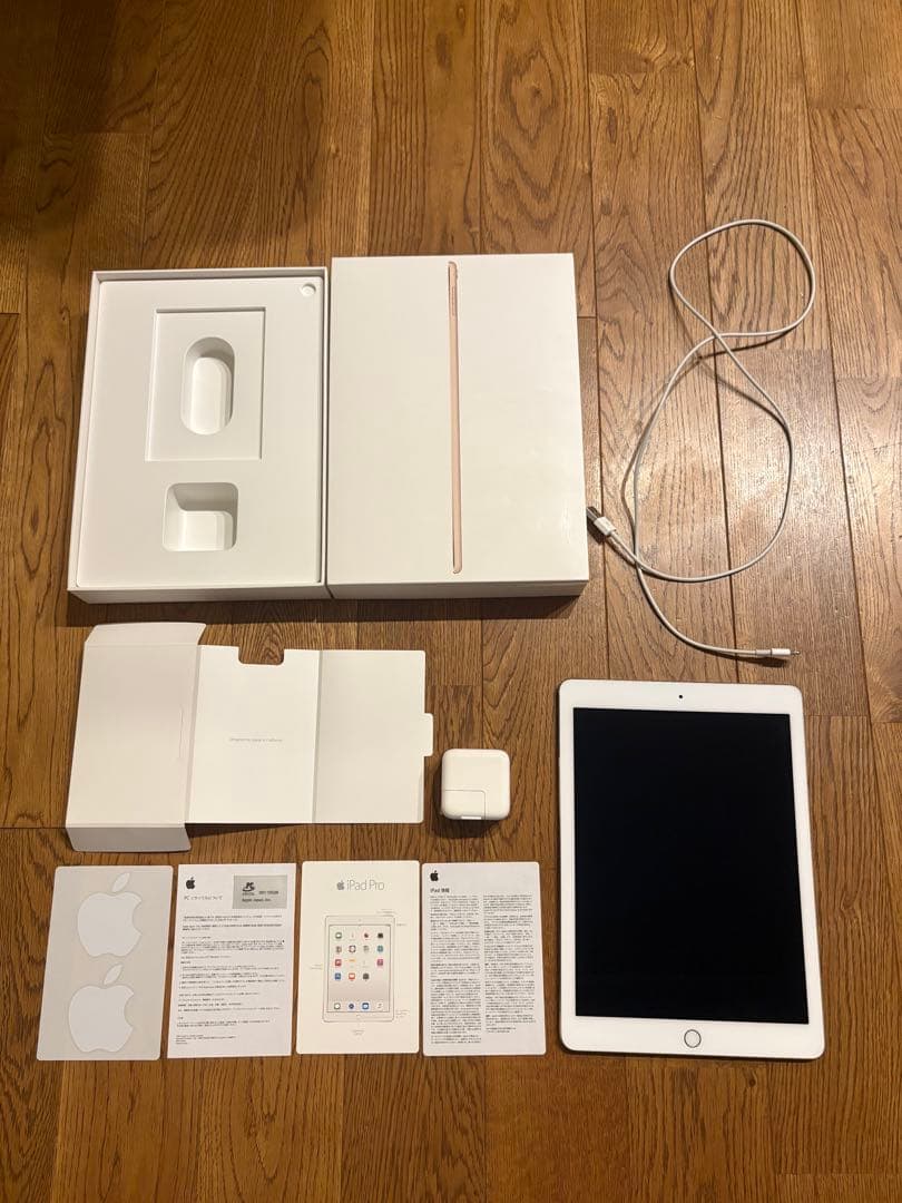 Apple iPad Pro 9.7インチゴールド本体