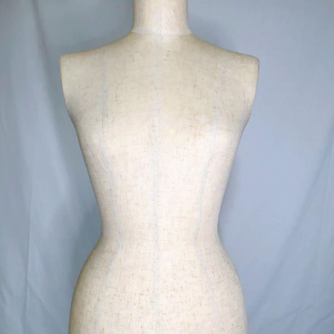 【極美品】東京キイヤ レディース トルソー マネキン　6号