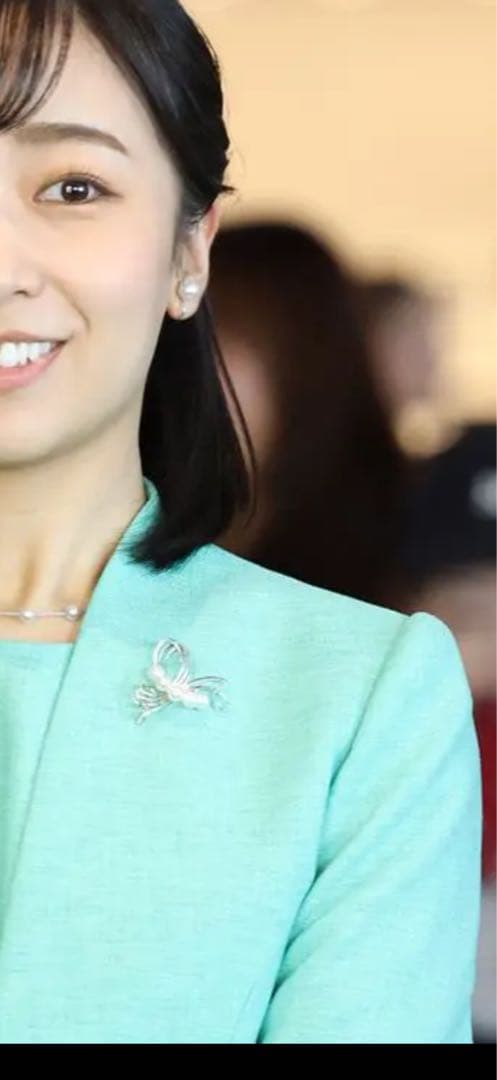 パンです‼️ ミキモト　ブローチ