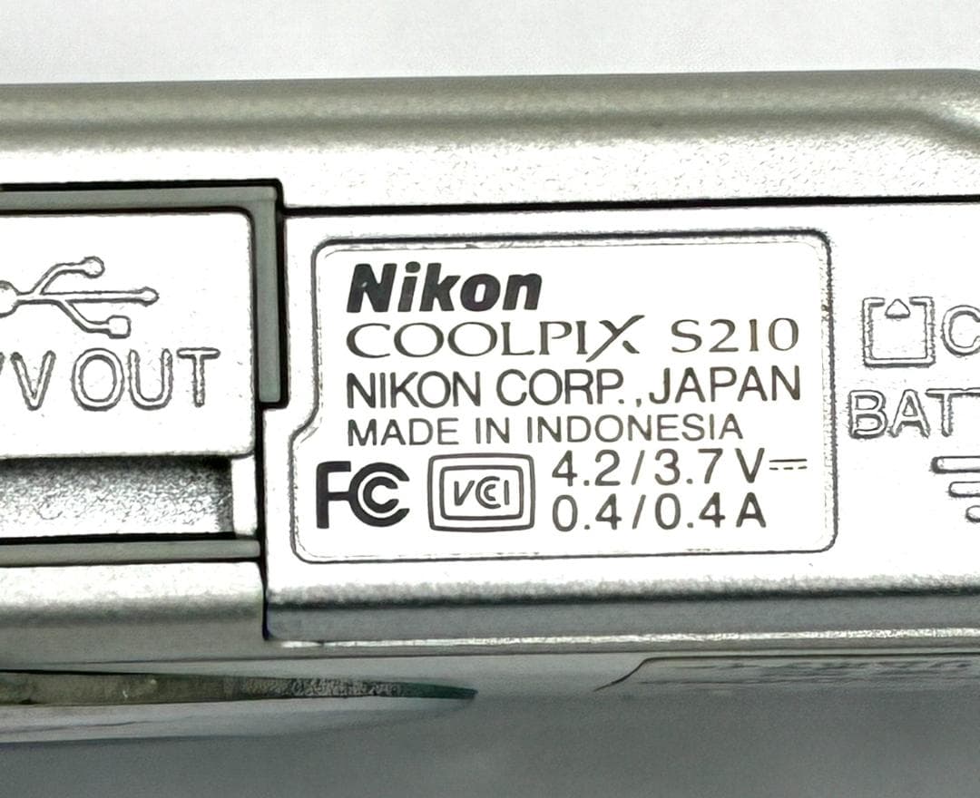 25M10-242 ニコン クールピクス S210 コンパクト デジタルカメラ