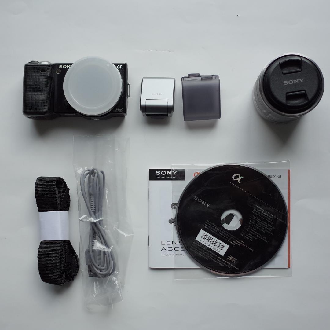 SONY ミラーレス一眼カメラ　nex-5 本体と付属品