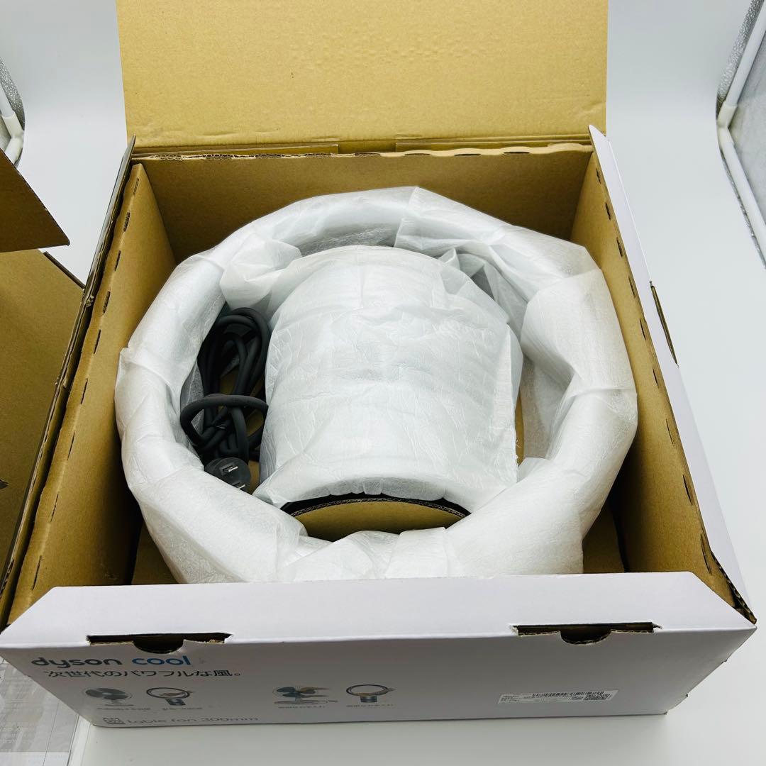 Dyson ダイソン　テーブルファン ホワイト／シルバー AM06 WS